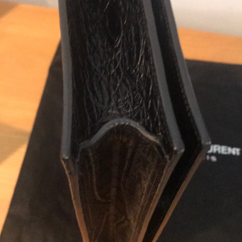 Authentic YSL crocodile embossed black clutch bag - Picture 3 of 8